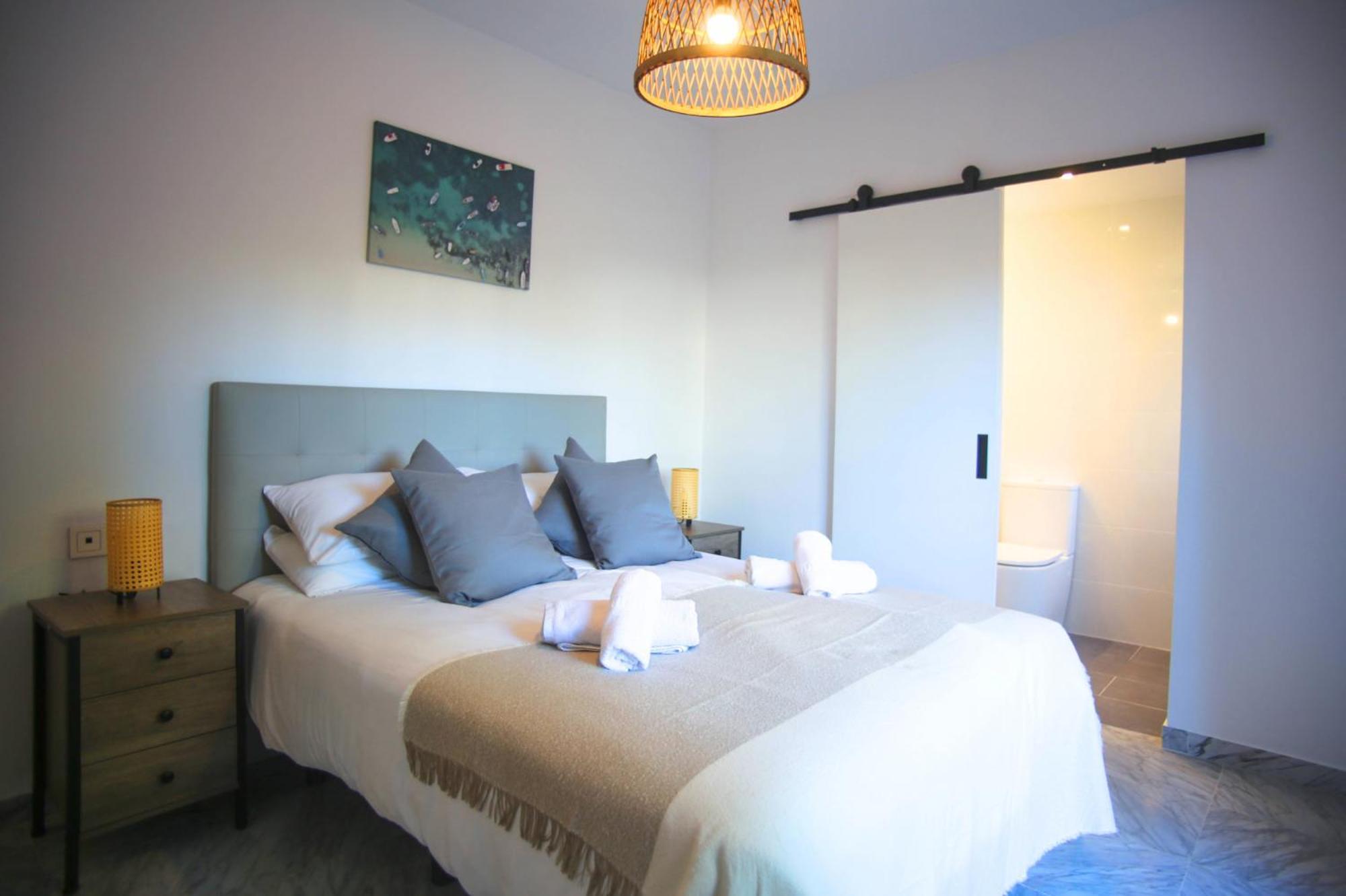 Walk To Puerto Banus, 2Br, 2Bth, Pool Διαμέρισμα Μαρμπέλλα Δωμάτιο φωτογραφία